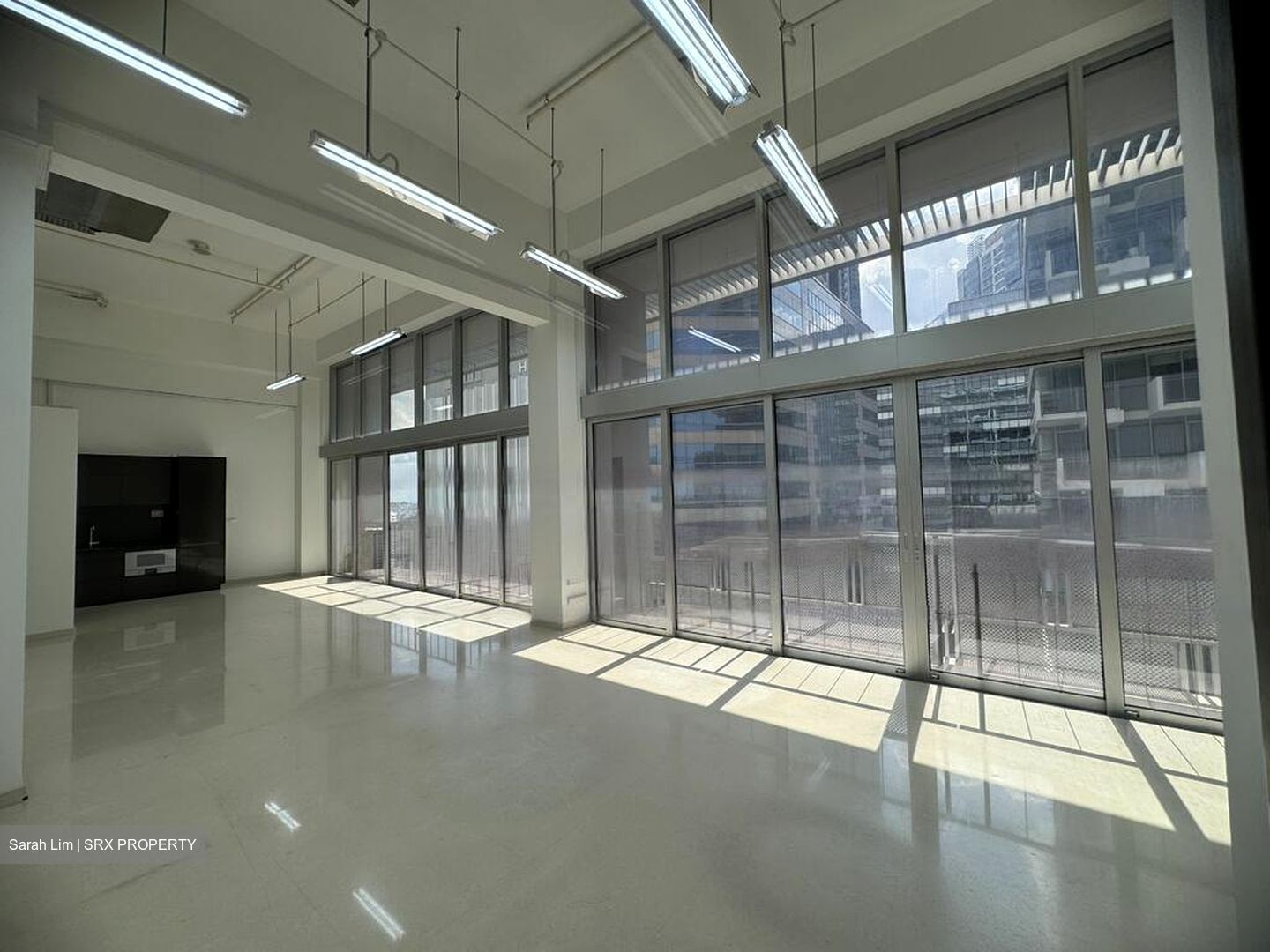 Eon Shenton (D2), Office #479510381
